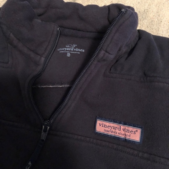 VINEYARD  VINES DARK BLUE PULLOVER HALF ZIP TOP, boys 16, long sleeves - Picture 3 of 8